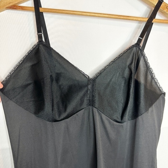 VINTAGE Vanity Fair Black Lace Trim Nylon Slip Mini Dress Romantic Womens 36 Med - Picture 2 of 15